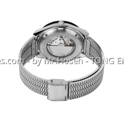 Timex M79 Automatic x Peanuts Featuring Snoopy Masked Marvel 40mm Stainless Steel Bracelet Watch TW2U85500