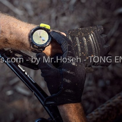 SUUNTO 7 Black Lime SS050379000