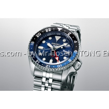 Seiko 5 GMT Sport Batman SSK003K1 Seiko 5 GMT Sport Batman SSK003K1