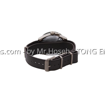 Orient Retro Future Camera Mechanical Revival Watch Limited Edition RA-AR0204G Orient Retro Future Camera Mechanical Revival Watch Limited Edition RA-AR0204G