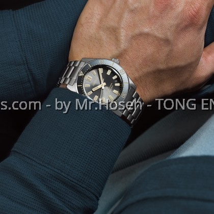 Seiko Prospex 100th Anniversary 1965 Heritage Diver's Watch 62MAS Special Edition SPB455J1 Seiko Prospex 100th Anniversary 1965 Heritage Diver's Watch 62MAS Special Edition SPB455J1