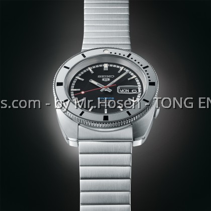 Seiko 5 Sports ‘Pepper Black’ 1968 Heritage Re-creation Limited Edition SRPL05K1