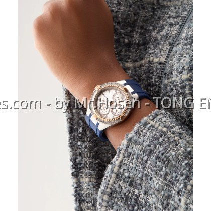 GUESS Ladies Blue 2-Tone Multi-function 39mm Watch GW879L2