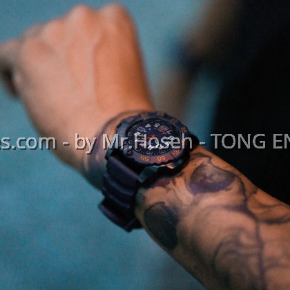 Luminox X Red Bull LIMITED EDITION Racing Men's Watch LM3501.ABR.N Luminox X Red Bull LIMITED EDITION Racing Men's Watch LM3501.ABR.N