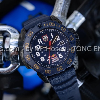 Luminox X Red Bull LIMITED EDITION Racing Men's Watch LM3501.ABR.N Luminox X Red Bull LIMITED EDITION Racing Men's Watch LM3501.ABR.N