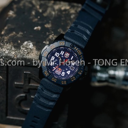 Luminox X Red Bull LIMITED EDITION Racing Men's Watch LM3501.ABR.N Luminox X Red Bull LIMITED EDITION Racing Men's Watch LM3501.ABR.N