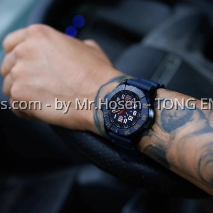 Luminox X Red Bull LIMITED EDITION Racing Men's Watch LM3501.ABR.N Luminox X Red Bull LIMITED EDITION Racing Men's Watch LM3501.ABR.N